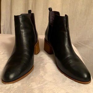 Black Ankle Boots, sz 11